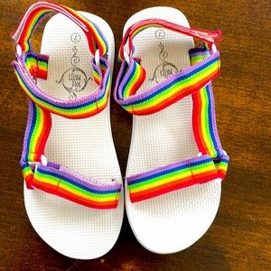 NWT Rainbow 'Teva Style" Sandals, Size 7